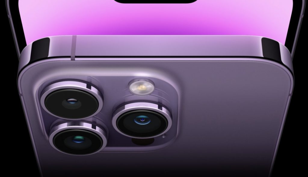 iPhone 14 Pro Display